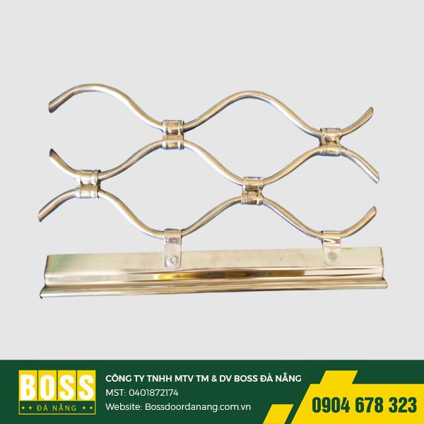 Cua-cuon-mac-vong-inox-304-bossdoordanang