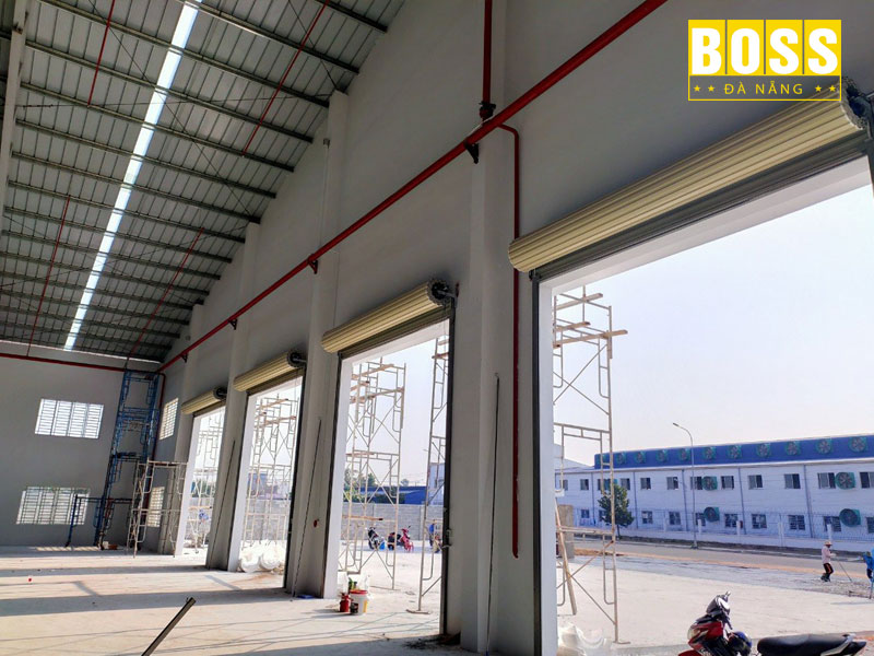 boss-da-nang-dia-diem-mua-cua-cuon-tam-lien-uc-da-nang-chat-luong-cao-bossdoor