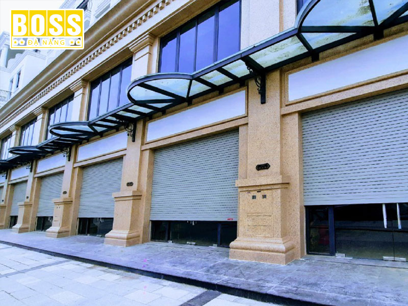 cach-tinh-gia-cua-cuon-onedoor-bossdoor