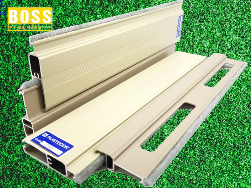 Cua-cuon-austdoor-combic70-bossdoor