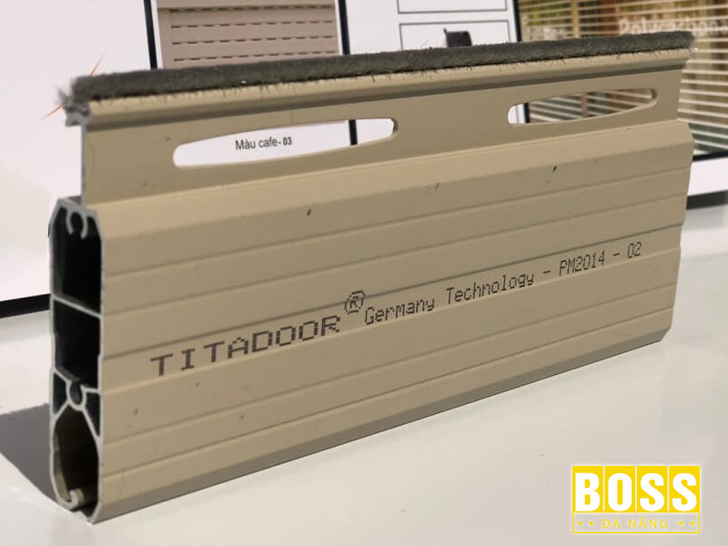Cua-cuon-titadoor-pm-600se-bossdoor