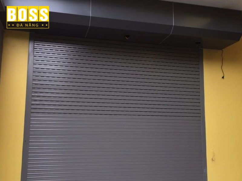 tieu-chi-de-chon-cua-cuon-bossdoor