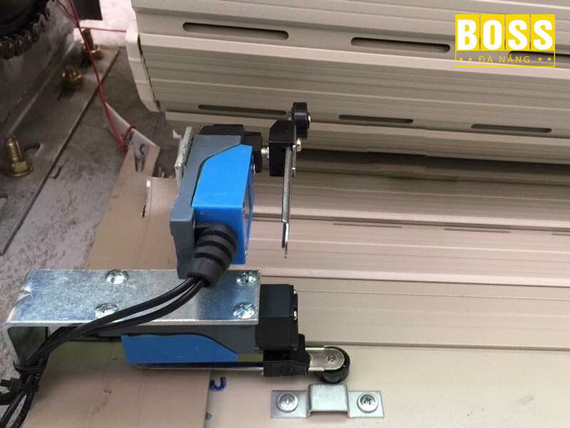 Cac-bo-chong-xo-cua-cuon-hoat-dong-hieu-qua-bossdoordanang