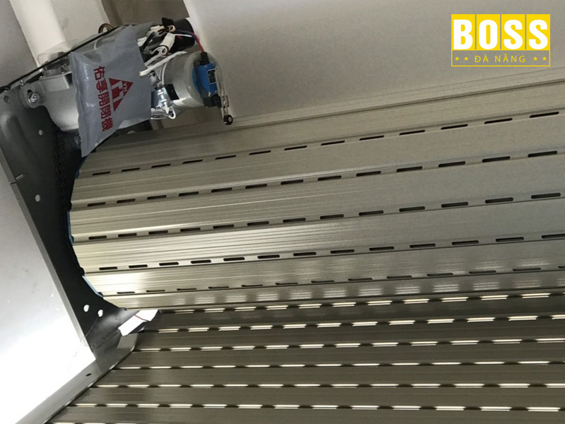 Cac-cach-thuc-hoat-dong-cua-bo-chong-xo-cua-cuon-bossdoordanang