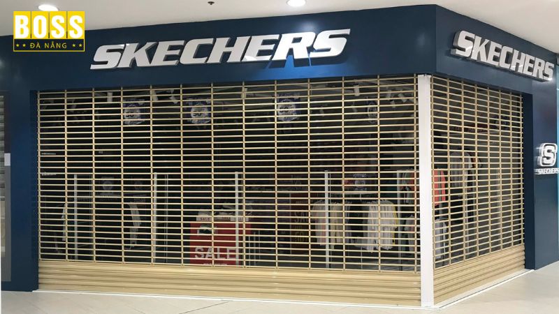 Cong-trinh-cua-cuon-showroom-skechers-bossdoordanang