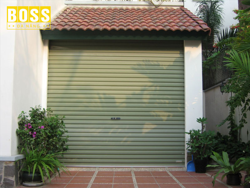 Cac-yeu-to-anh-huong-den-chi-phi-lap-dat-va-su-dung-cua-cuon-tu-dong-bossdoordanang