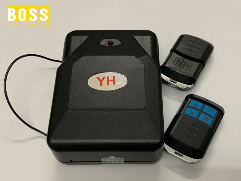 Hop-dieu-khien-cua-cuon-bossdoordanang