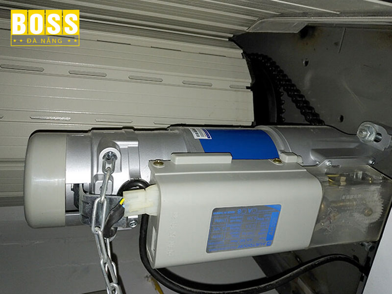 Motor-cua-cuon-bossdoordanang