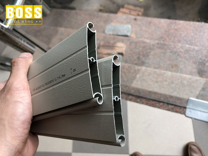 Cau-tao-cua-cua-cuon-tu-dong-bossdoordanang