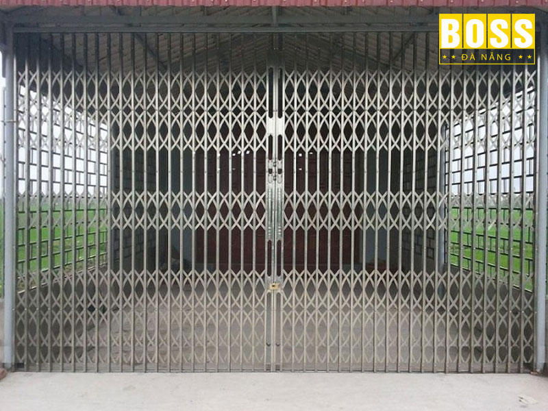 Ung-dung-cua-cua-keo-bossdoordanang