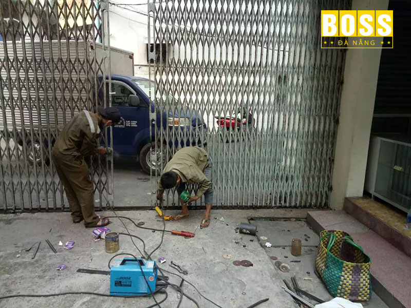 Bao-hanh-dinh-ky-bossdoordanang