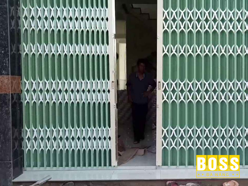 Cua-keo-co-tinh-tham-my-cao-bossdoordanang