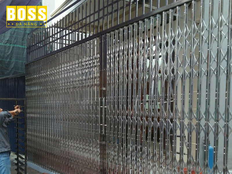 Huong-dan-lap-dat-cua-keo-dung-ky-thuat-bossdoordanang