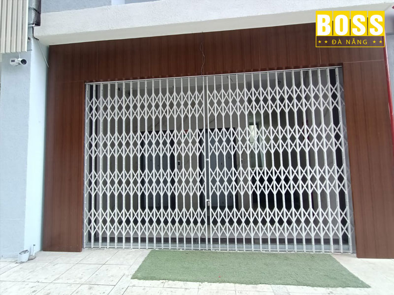 Luu-y-khi-su-dung-cua-keo-bossdoordanang