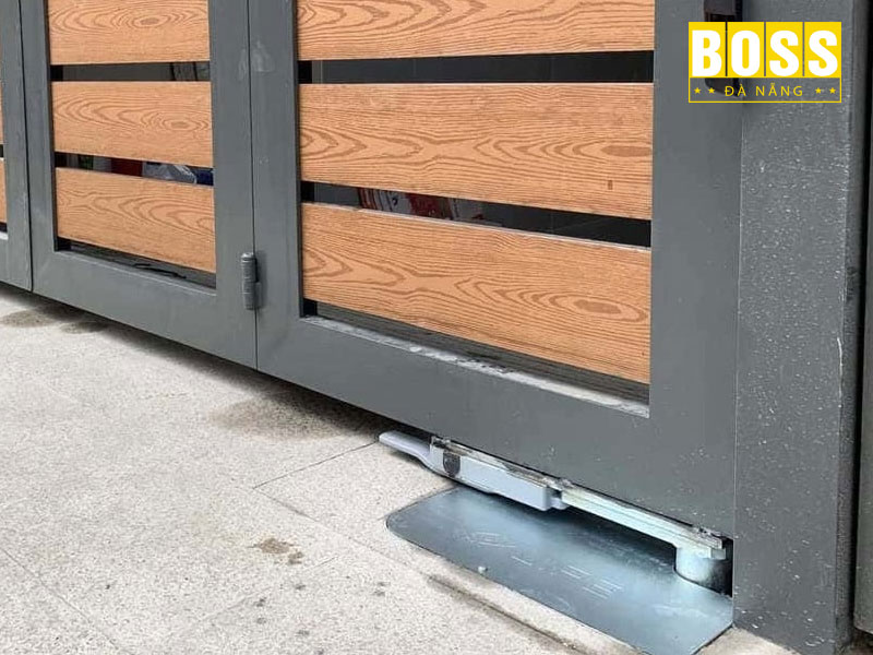 Cac-loai-cua-cong-tu-dong-pho-bien-bossdoordanang