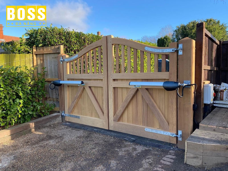 Cong-tu-dong-la-gi-bossdoordanang