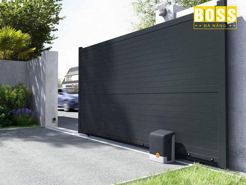 Cong-tu-dong-truot-bossdoordanang