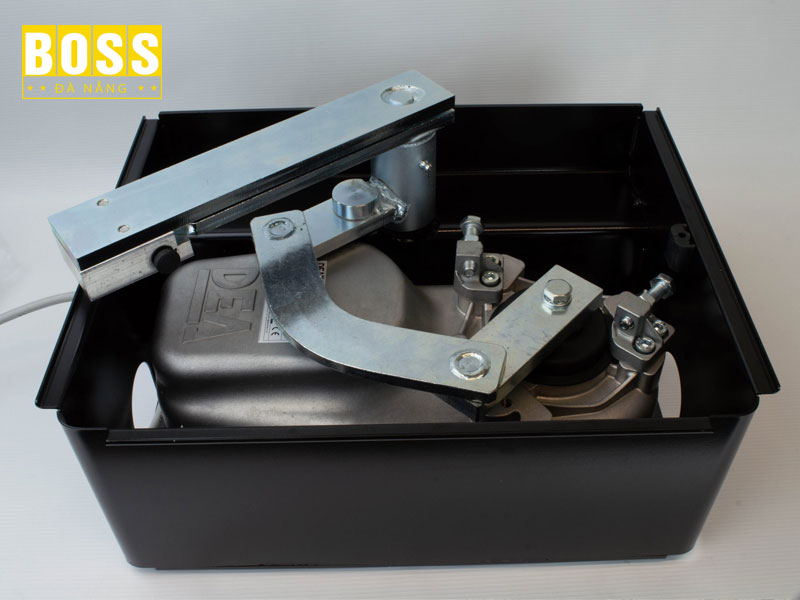 Nhung-luu-y-khi-chon-motor-cong-tu-dong-am-san-bossdoordanang