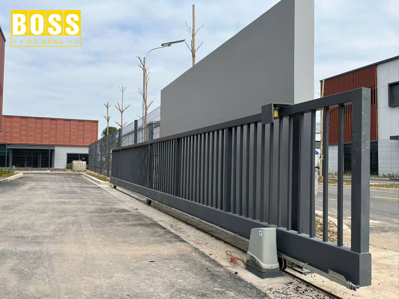 Loi-ich-cua-cong-tu-dong-trong-cac-khu-cong-nghiep-bossdoordanang