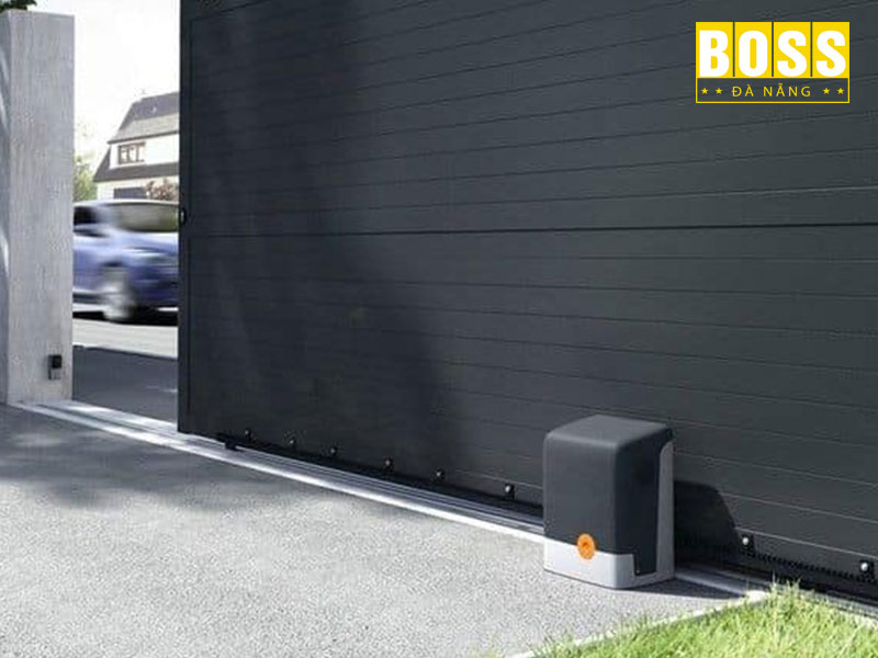 Loi-ich-khi-su-dung-cong-tu-dong-bossdoordanang