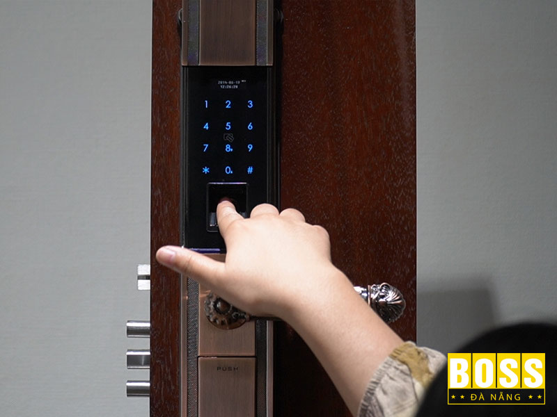 Cach-su-dung-va-bao-duong-thiet-bi-hieu-qua-bossdoordanang