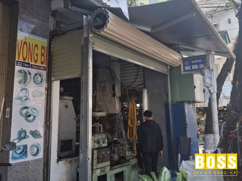 Cong-ty-tnhh-cua-toan-thinh-bossdoordanang