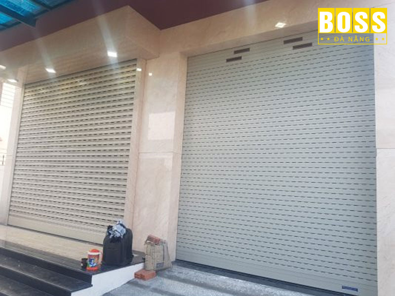 Cong-ty-tnhh-cua-toan-thinh-bossdoordanang