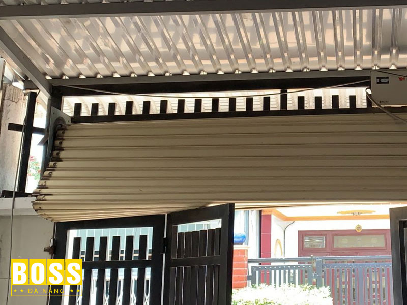 Kinh-nghiem-chon-don-vi-sua-cua-cuon-uy-tin-bossdoordanang