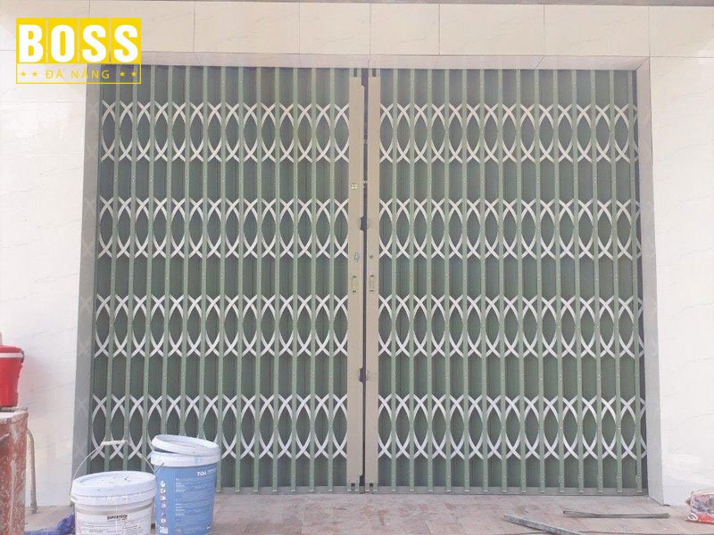 Nen-lap-dat-cua-keo-dai-loan-o-dau-uy-tin-chinh-hang-bossdoordanang